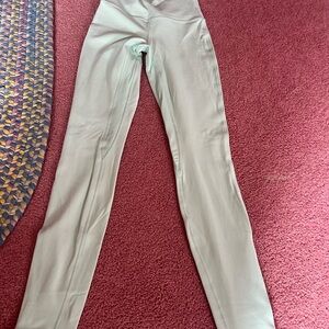 Lululemon Athletica Green Leggings for Everyday Comfort